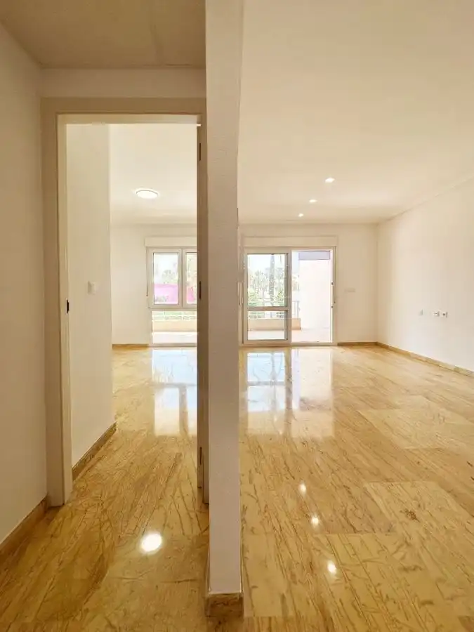 Apartamento con piscina en venta en Calle Aguamarina, imagen 22