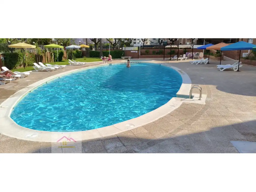 Swimming pool of Flat for sale in Oropesa del Mar / Orpesa  with Air Conditioner, Private garden and Terrace