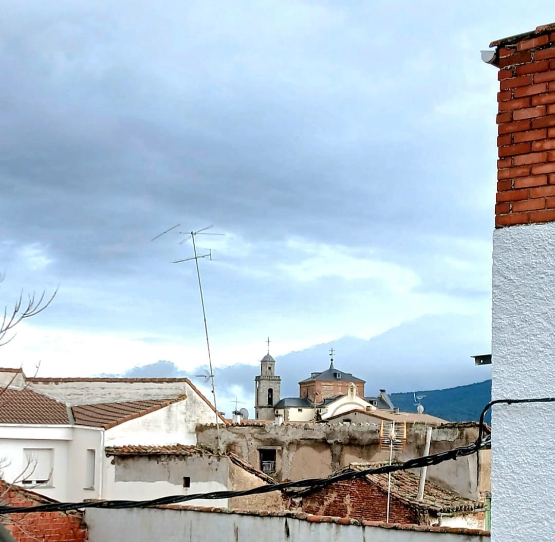 Exterior view of Flat for sale in San Martín de Valdeiglesias  with Heating, Storage room and Balcony