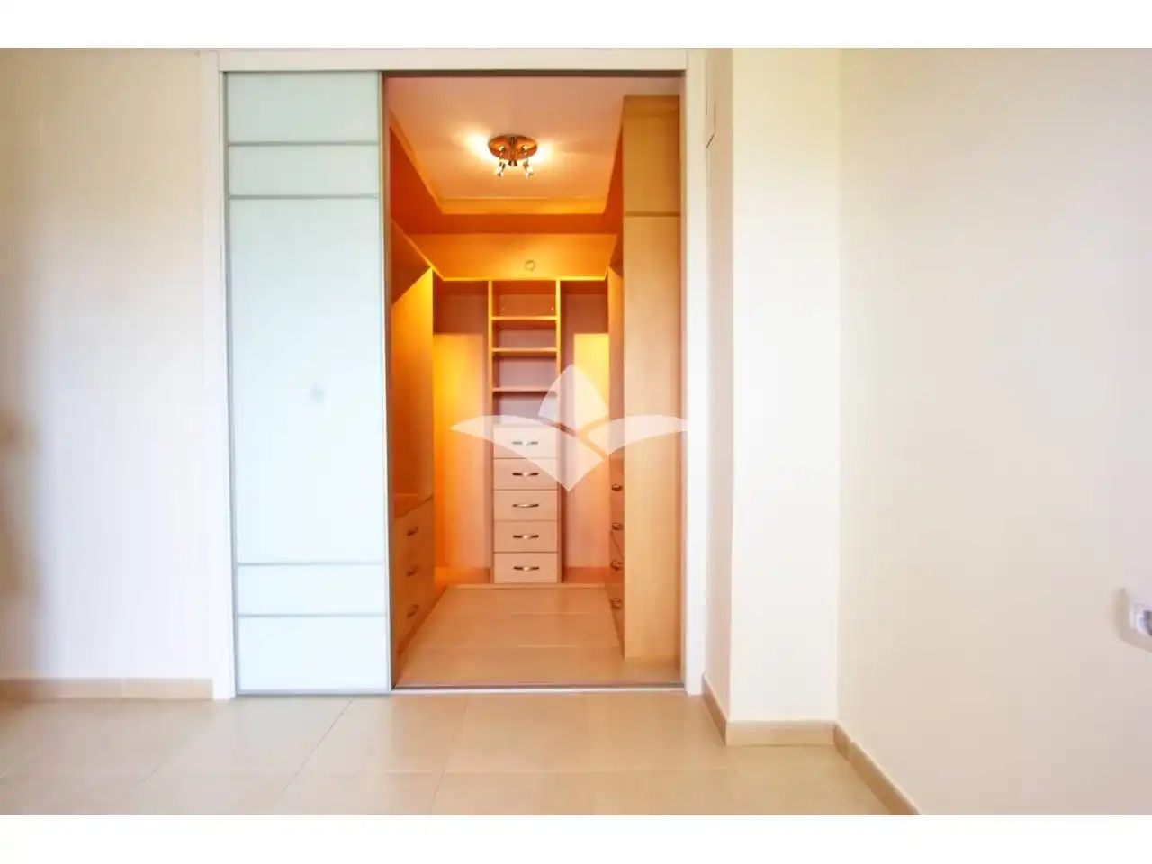 Habitación de Piso en venta en Paterna con Aire acondicionado, Terraza y Trastero