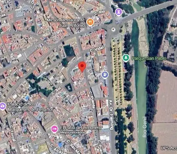 Vista exterior de Casa o xalet en venda en Écija amb Balcó