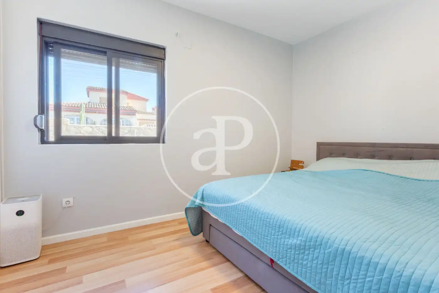 Bedroom of Houses for sale in L'Eliana  with Air Conditioner, Heating and Private garden