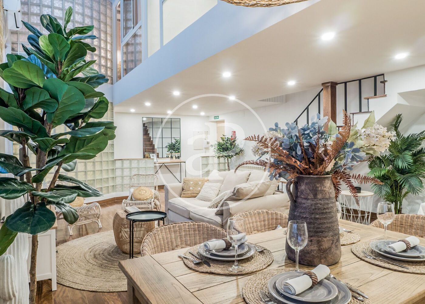 Living room of Flat to rent in  Madrid Capital  with Air Conditioner, Heating and Furnished