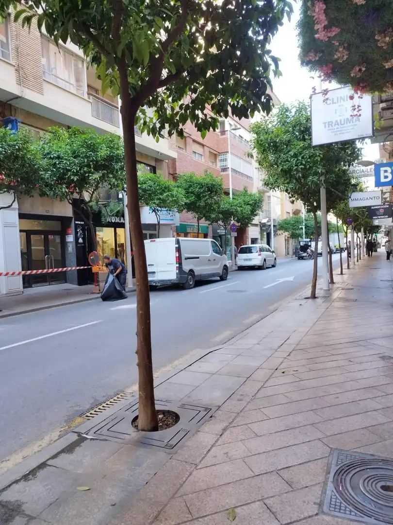 Vista exterior de Oficina de alquiler en Murcia con Aire acondicionado, Calefacción y Amueblado