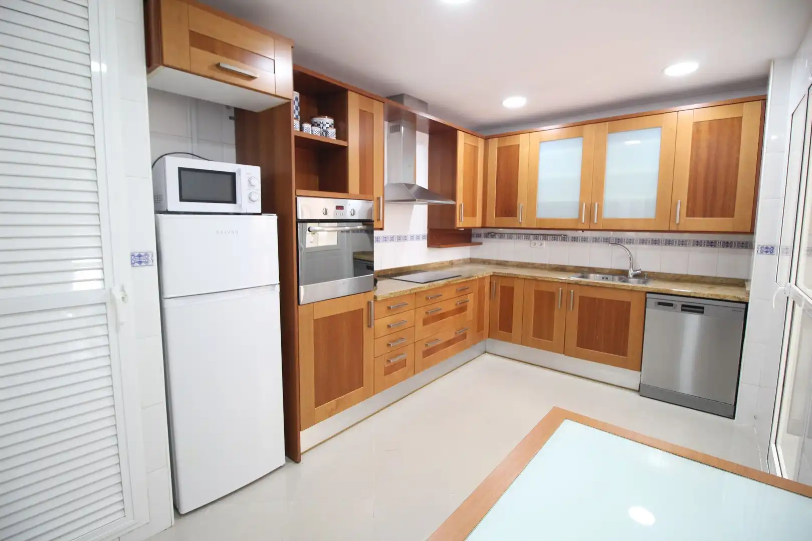 Küche von Wohnung zur Miete in Málaga mit Klimaanlage, Heizung und Terrasse