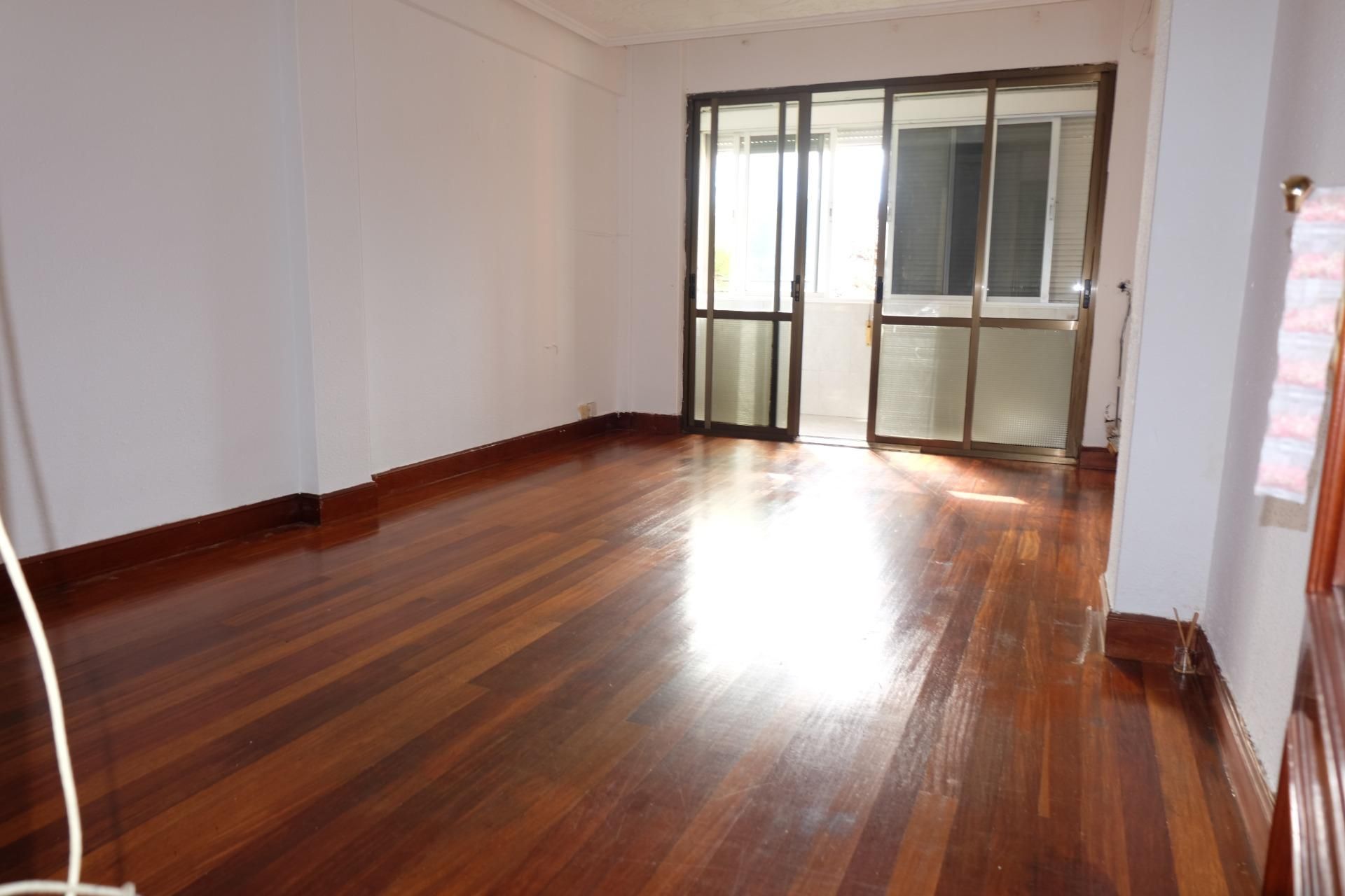 Bedroom of Flat for sale in Galdakao  with Storage room and Balcony
