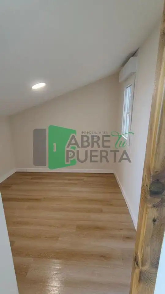 Flat for rent in Ourense Capital   with Heating, Parquet flooring and Terrace