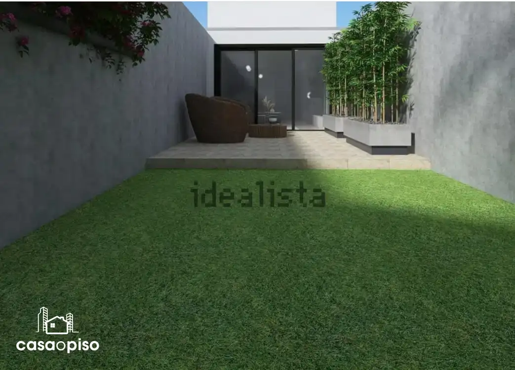 Adossat amb jardí en venda a MARTORELL
