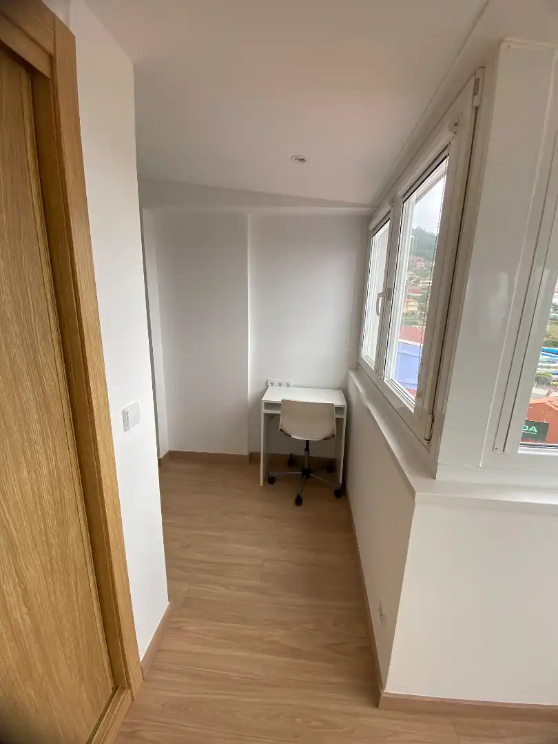 Bedroom of Flat for sale in Vigo   with Heating, Storage room and Furnished