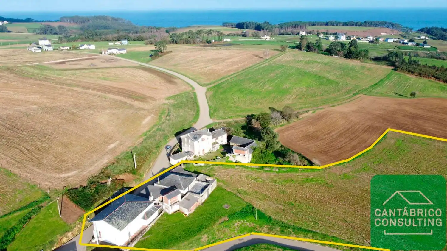 Haus oder Chalet zum Verkauf in Navia mit Heizung