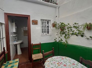 Casa con jardín en venta en Calle Nacimiento