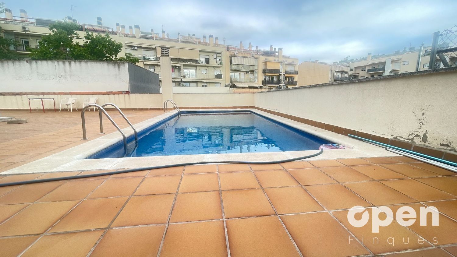 Swimming pool of Flat for sale in Terrassa  with Heating, Terrace and Storage room