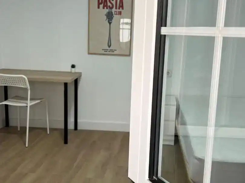 Habitación de Piso para compartir en Sax con Parquet, Amueblado y Balcón