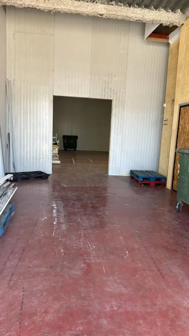 Nau industrial de lloguer a Bollullos de la Mitación, imagen 2