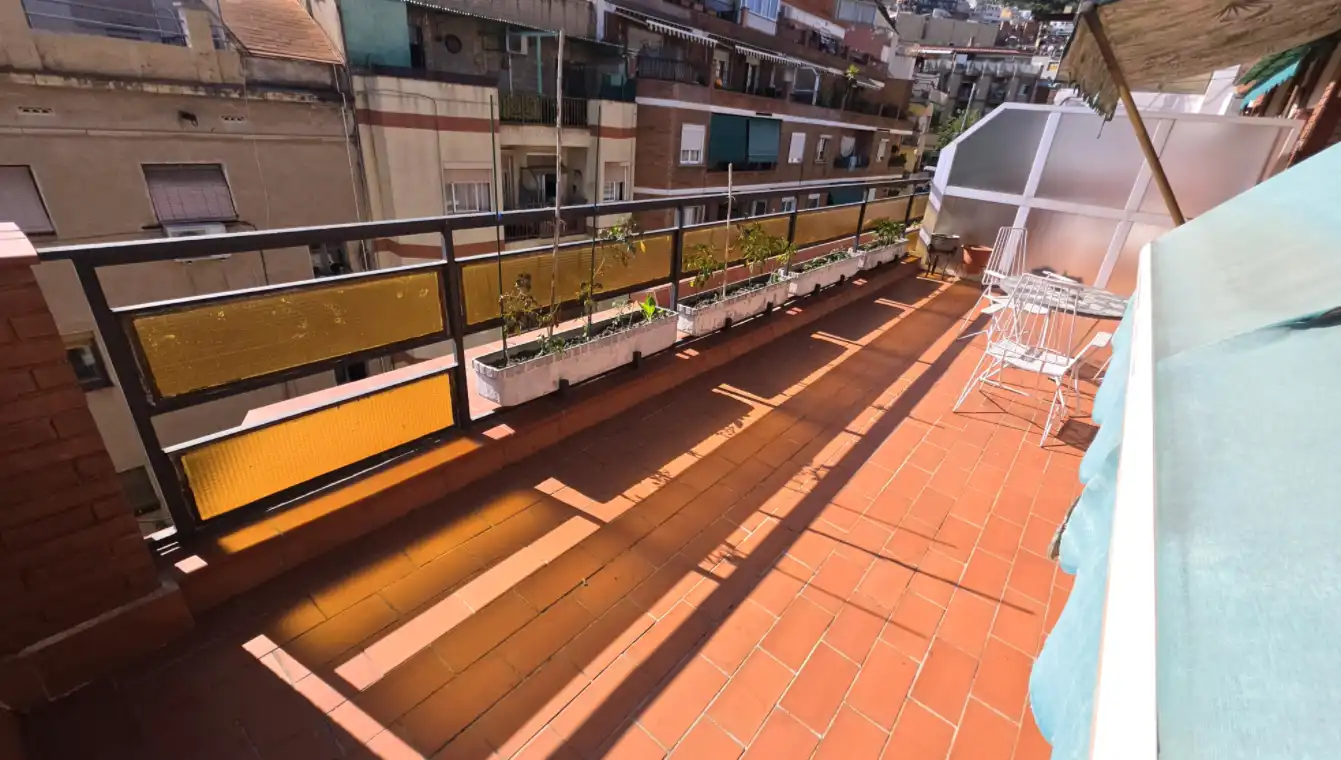Terraza de Ático en venta en Barcelona con Calefacción y Terraza