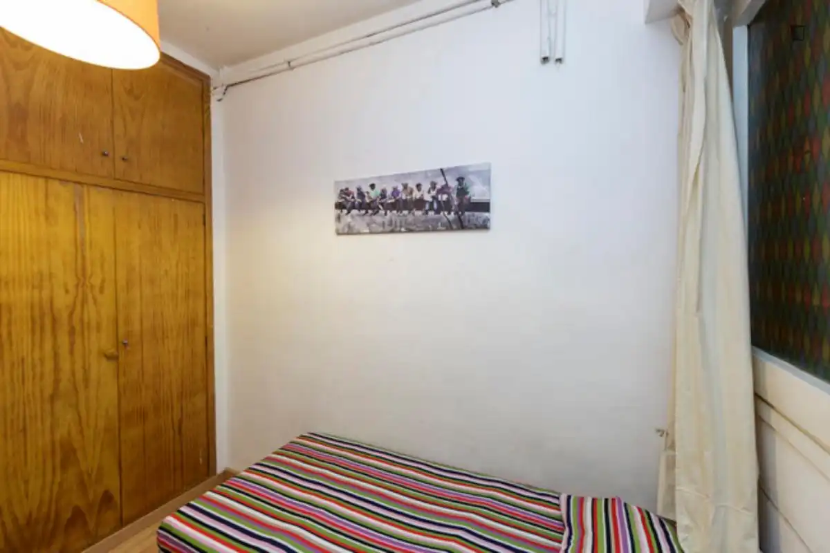 Room in Pedralbes