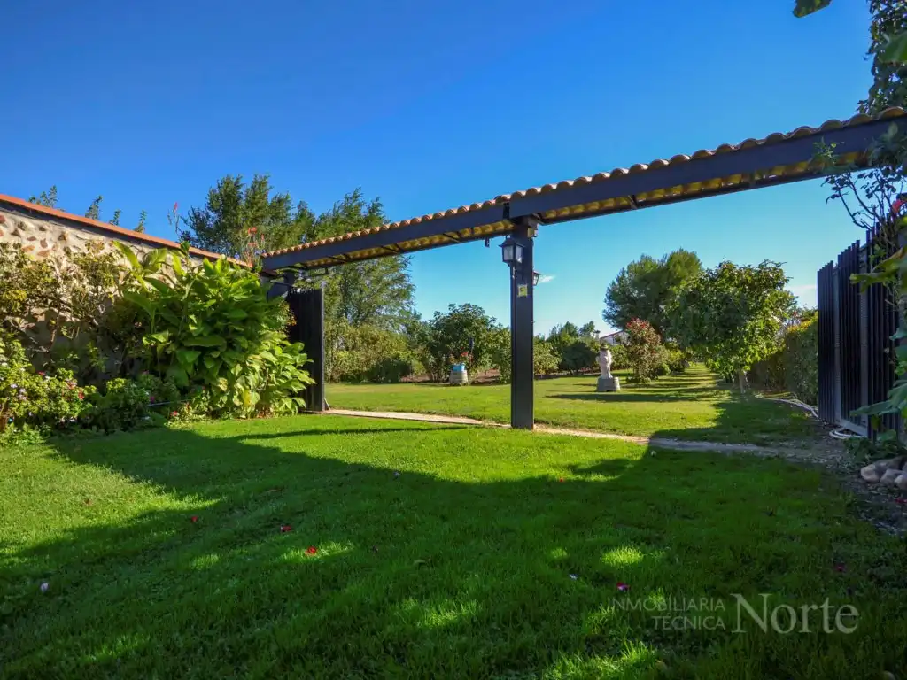 Jardín de Casa o chalet en venta en Fuente El Saz de Jarama, Madrid