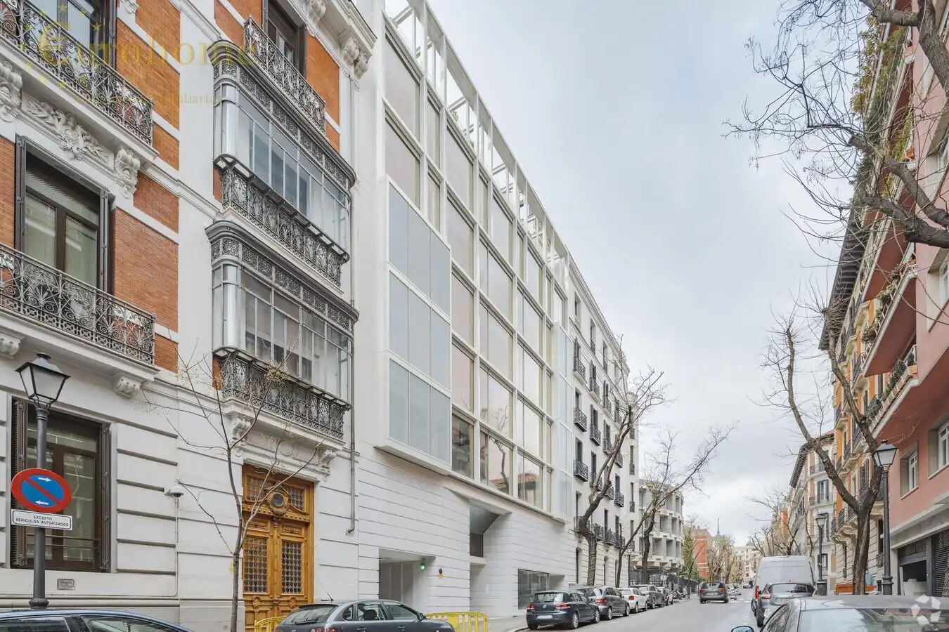 Oficina en venda a Almagro