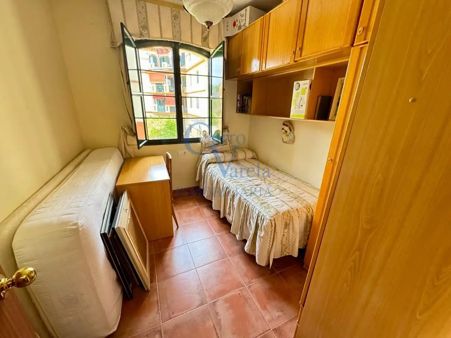 Habitación de Piso en venta en Dos Hermanas con Aire acondicionado, Calefacción y Jardín privado