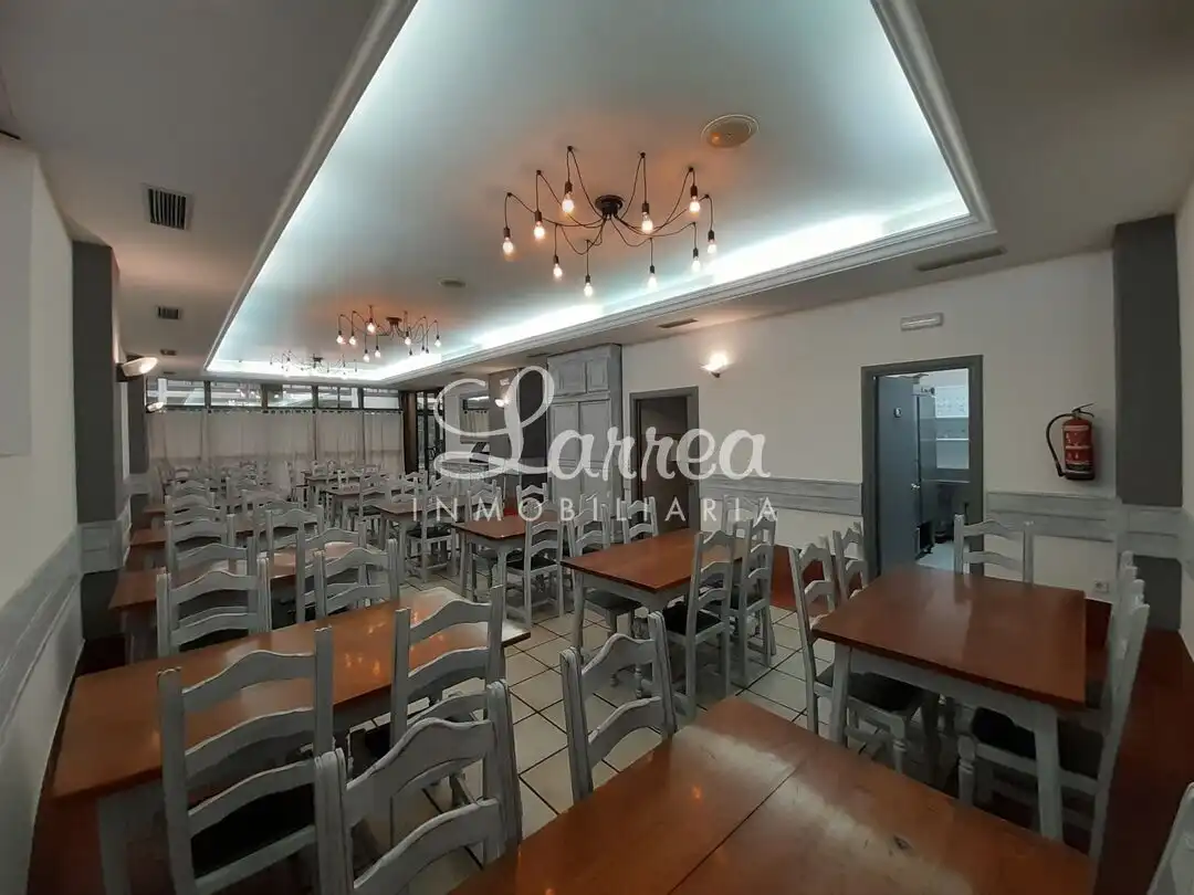 Local en venta en Amorebieta-Etxano con Amueblado