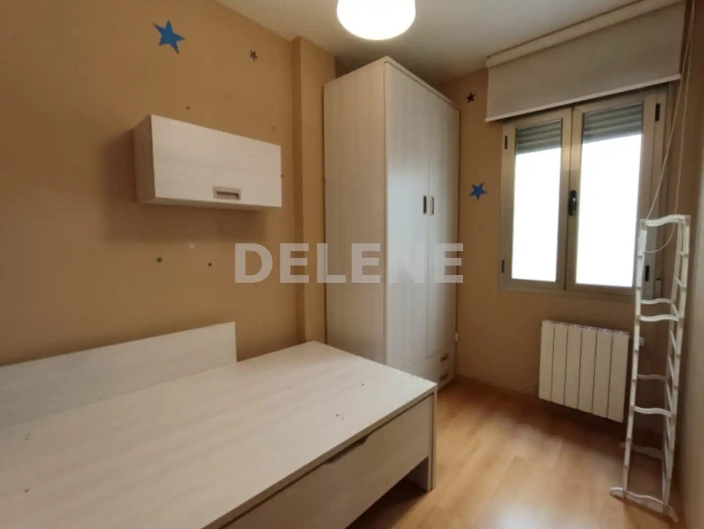 Bedroom of Flat for sale in Hellín  with Air Conditioner, Heating and Parquet flooring