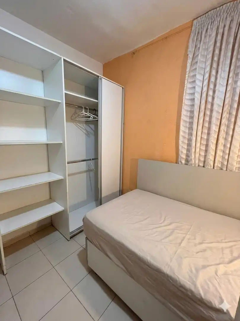 Bedroom of Flat for sale in Barcelona  with Heating