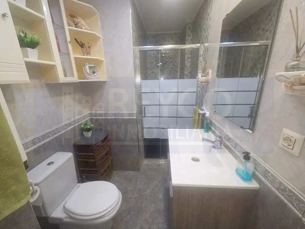 Flat with lift for sale in Oeste, imagen 10