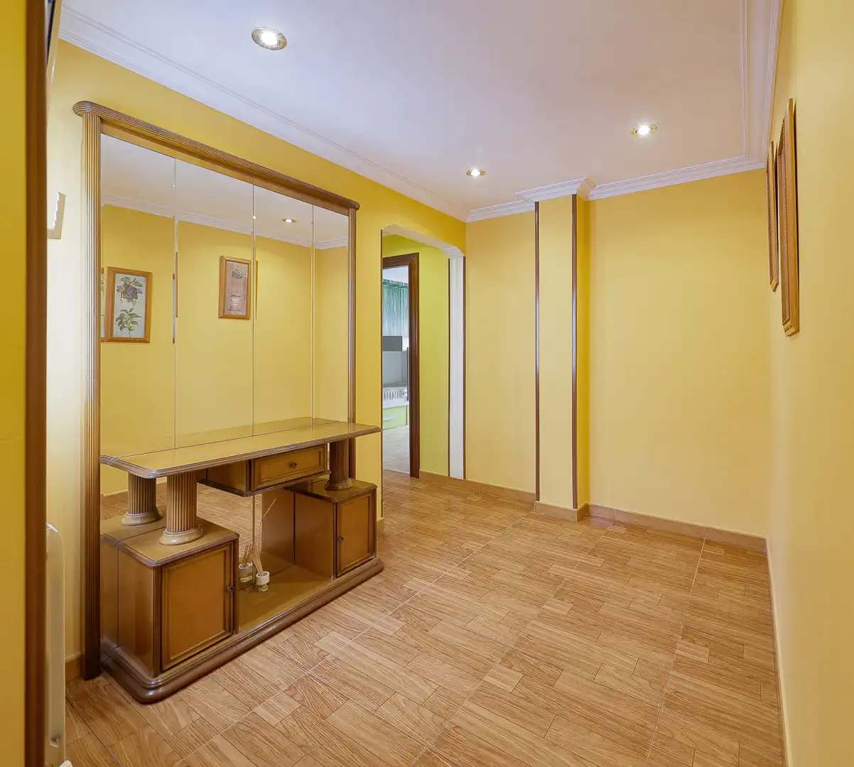 Bedroom of Flat for sale in Este
