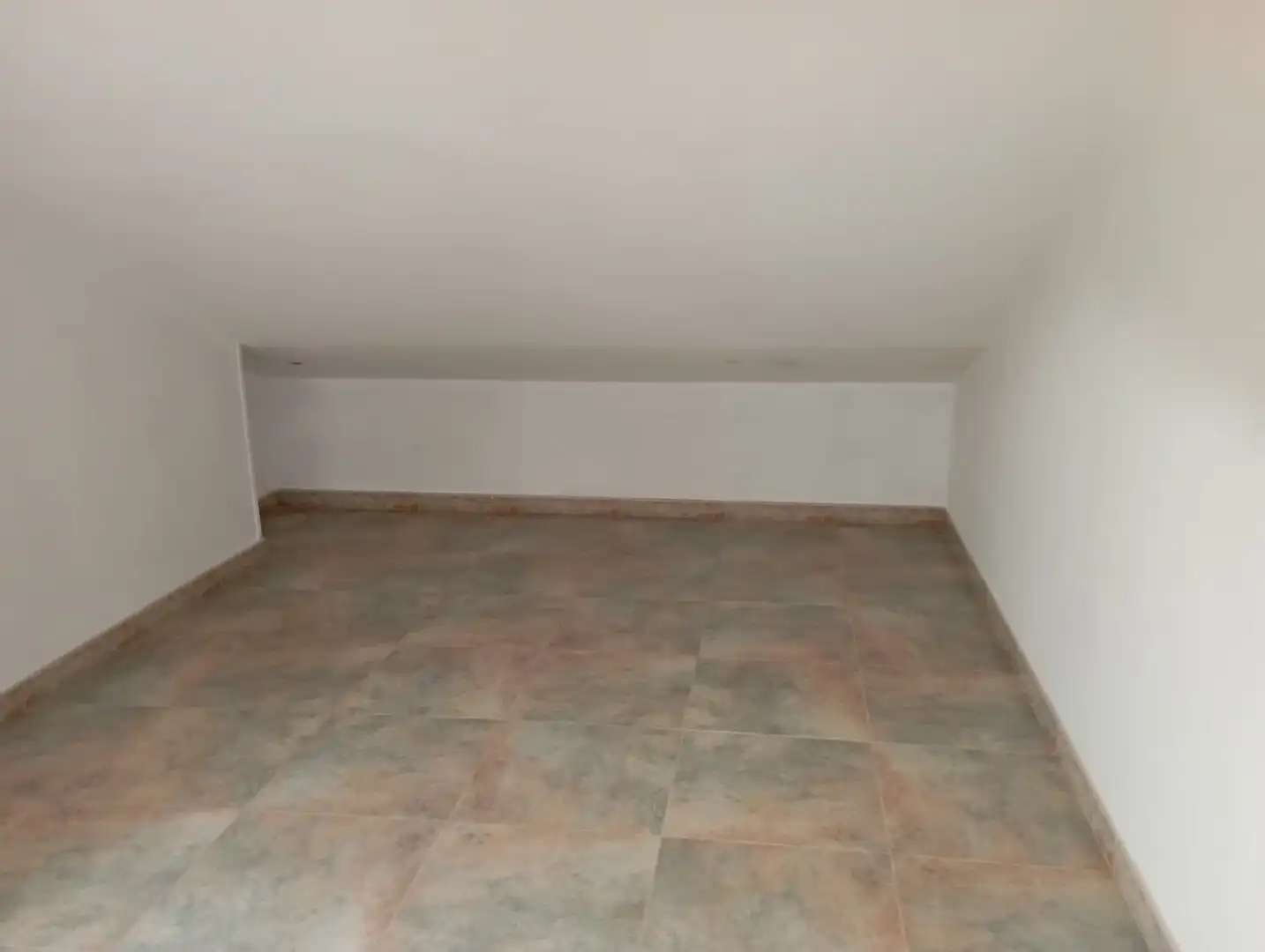 Edificio en venta en Teo