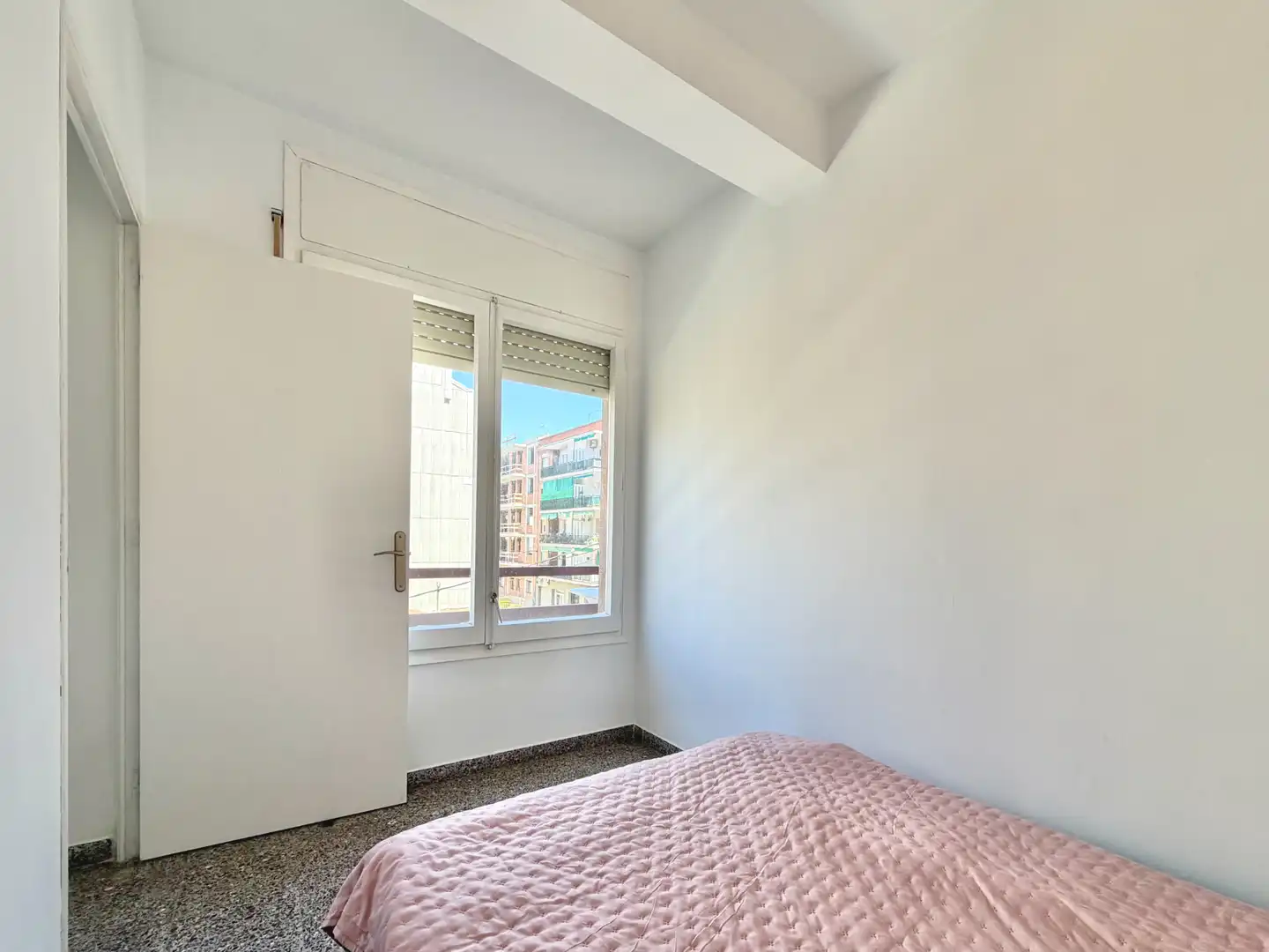 Schlafzimmer von Wohnung zum Verkauf in Vilafranca del Penedès mit Möbliert und Balkon