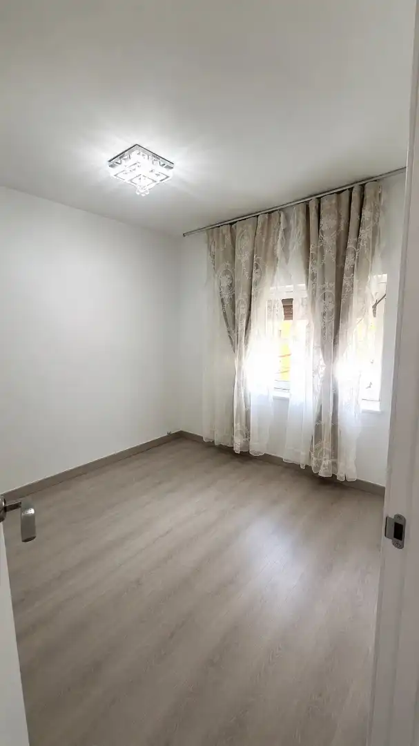 Flat with terrace for sale in Grupo Corigos, imagen 6