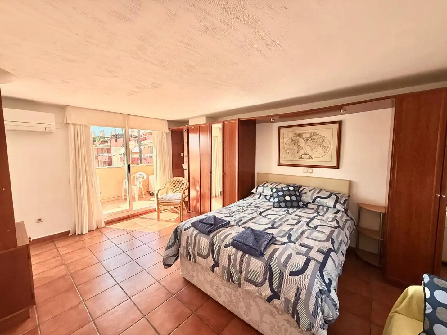 Houses for rent in Montañar - El Arenal