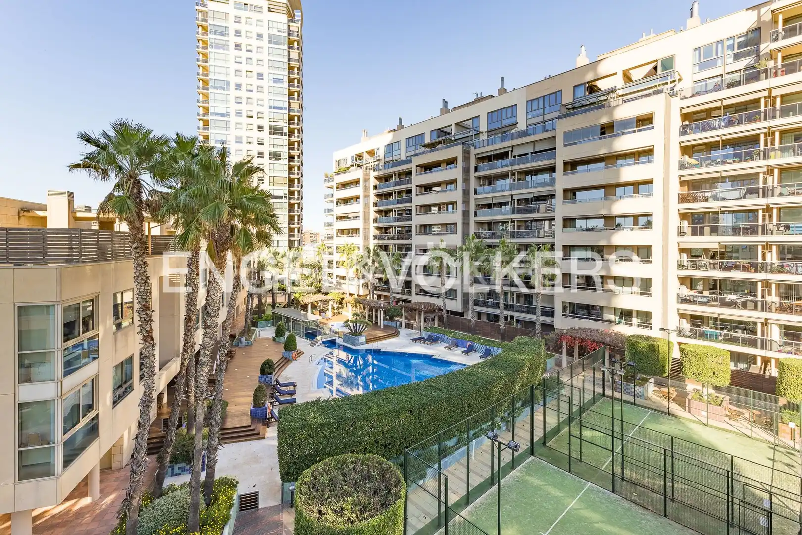 Flat with terrace for sale in Sant Martí, imagen 4