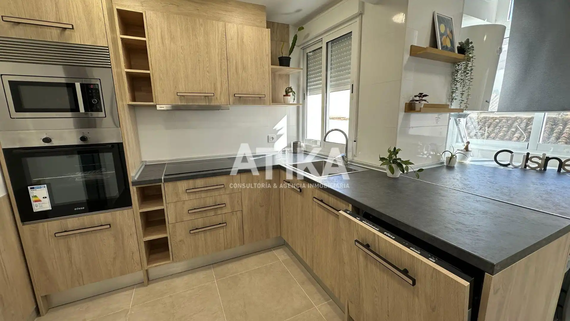 Cocina de Piso en venta en Albaida con Parquet, Trastero y Amueblado