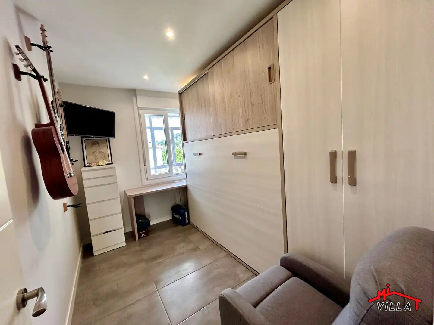 Habitación de Piso en venta en Laredo con Calefacción y Terraza