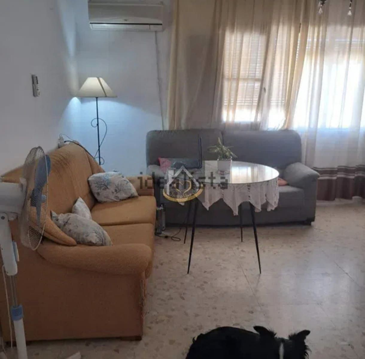 Sala d'estar de Casa o xalet en venda en Isla Cristina amb Aire condicionat, Jardí privat i Terrassa