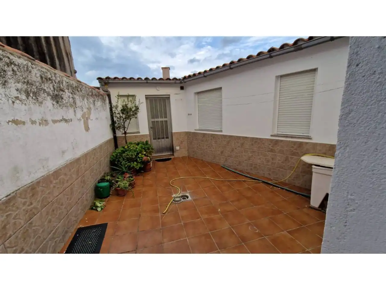 Exterior view of Houses for sale in La Alberguería de Argañán   with Terrace