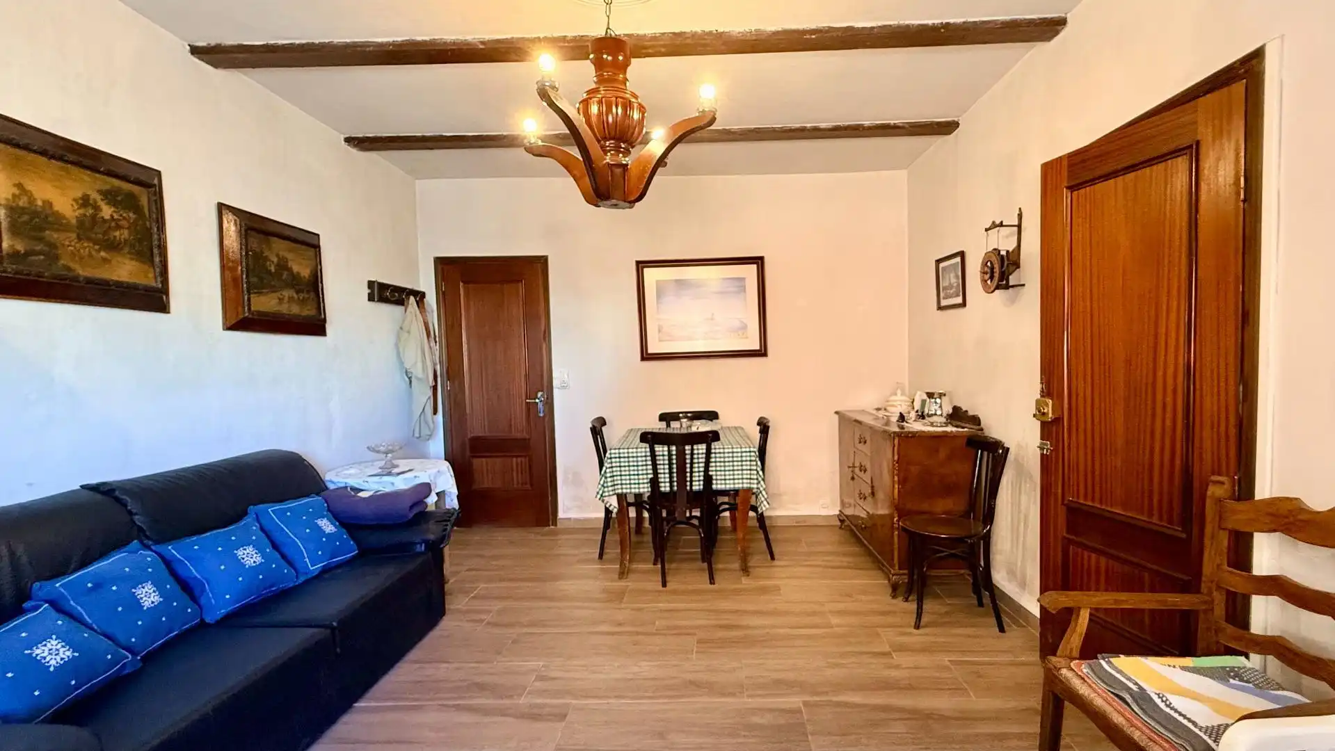 Sala de estar de Casa o chalet en venta en Fresneda de Cuéllar con Calefacción, Jardín privado y Trastero