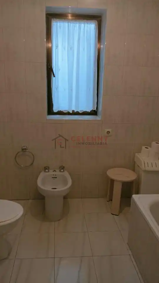 Baño de Casa adosada en venta en Taboadela con Calefacción, Terraza y Trastero