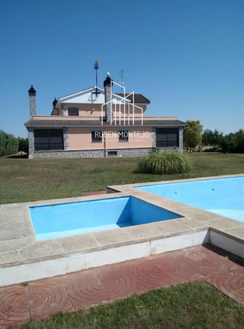 Villa avec terrasse à vendre à Chinchibarra - Capuchinos, imagen 14