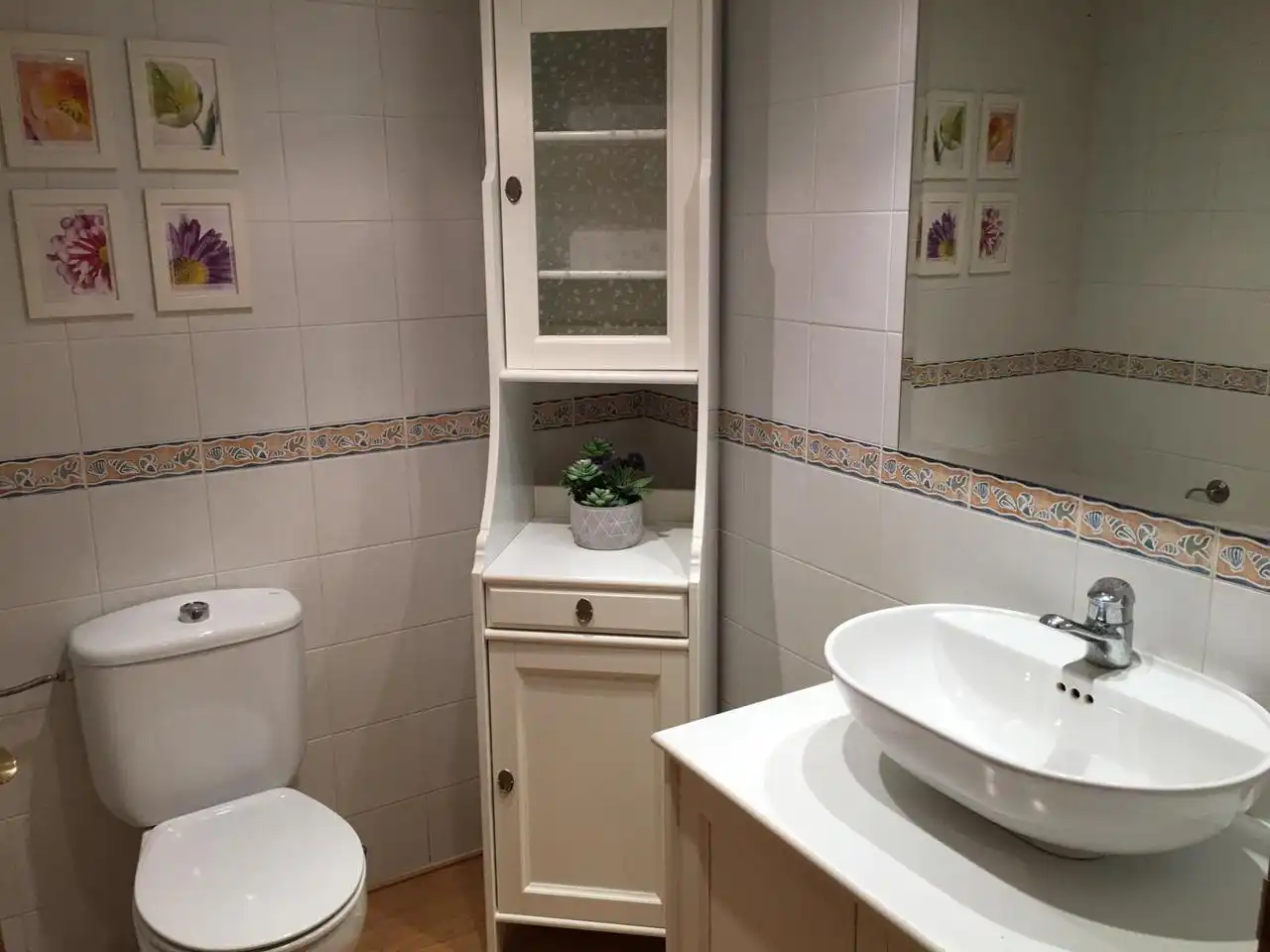 Baño de Casa o chalet de alquiler en Villanueva de Gállego con Aire acondicionado, Calefacción y Jardín privado