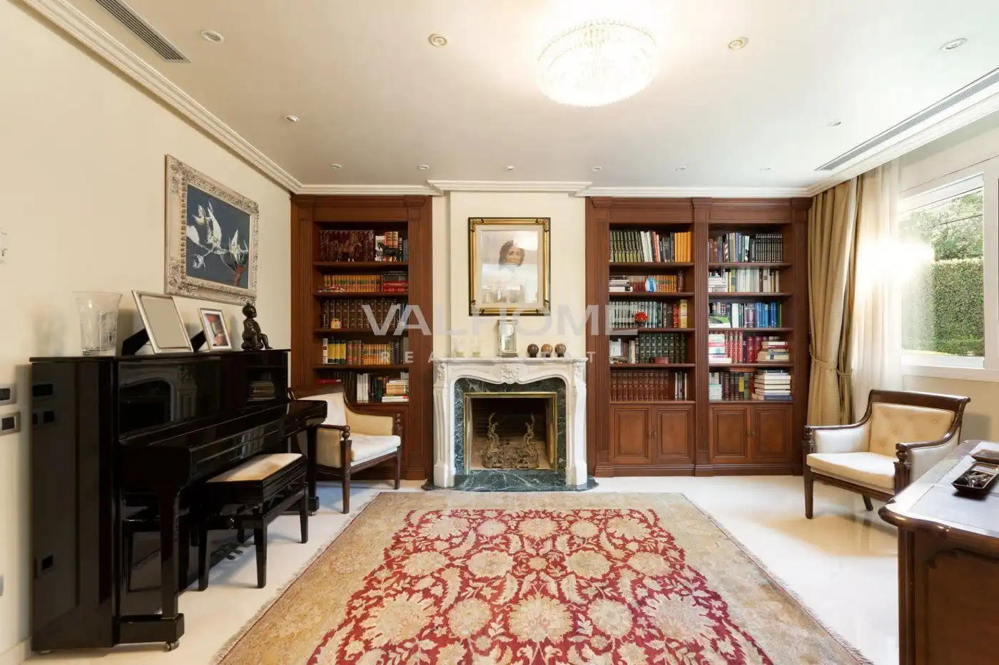 Sala de estar de Casa o chalet en venta en Sant Cugat del Vallès con Aire acondicionado, Calefacción y Jardín privado