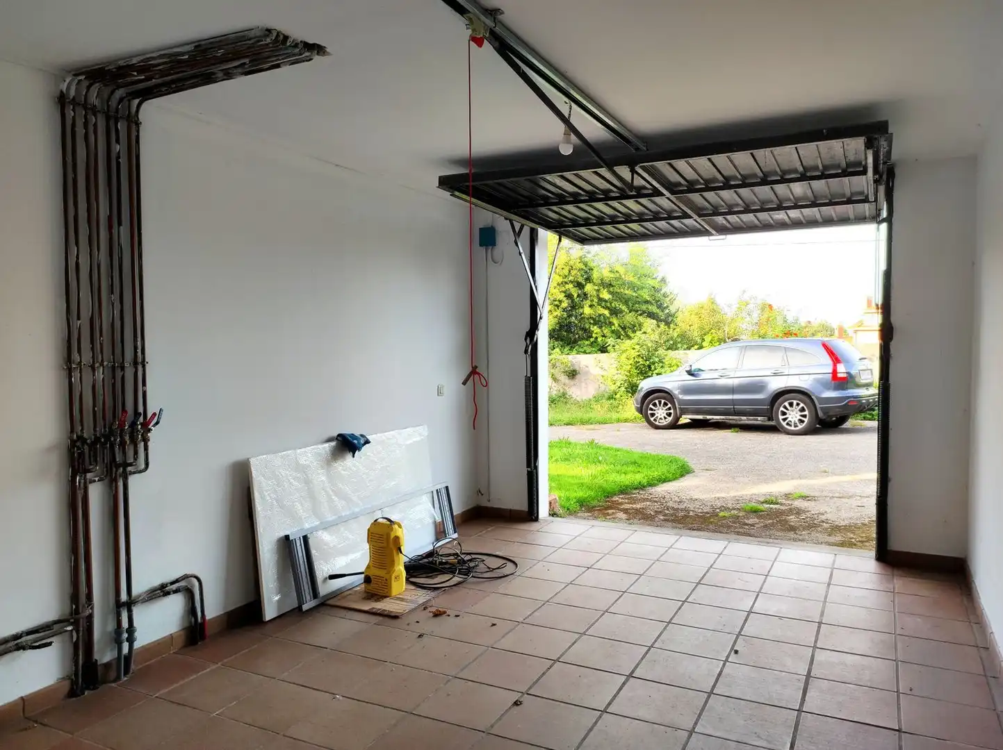 Parking de Casa o chalet en venta en Bergondo con Calefacción, Jardín privado y Parquet