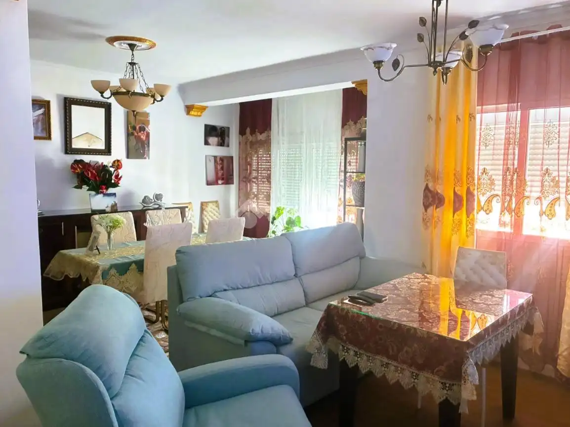 Sala d'estar de Pis en venda en Pilas amb Aire condicionat