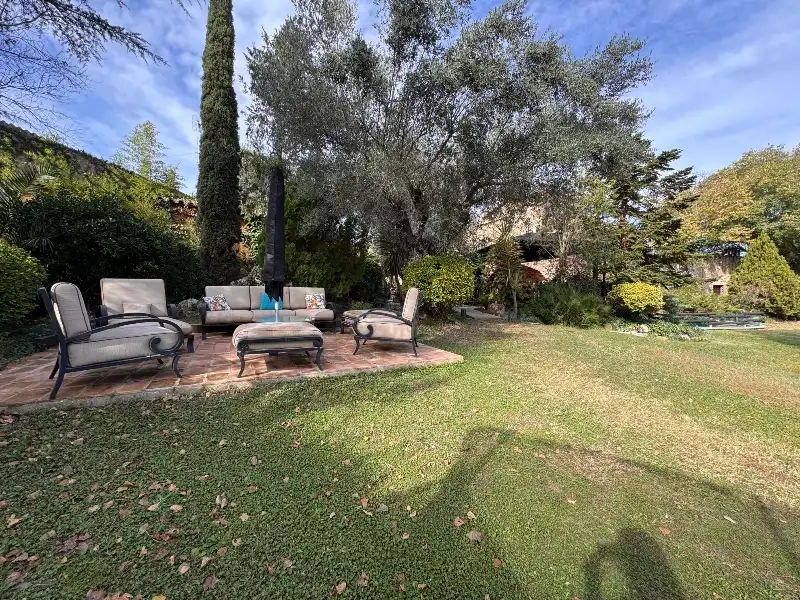 Jardín de Finca rústica en venta en Ullastret con Aire acondicionado, Calefacción y Jardín privado