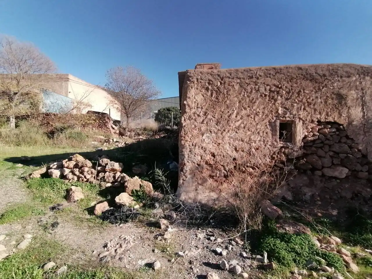Terreno industrial en venta en Dalías