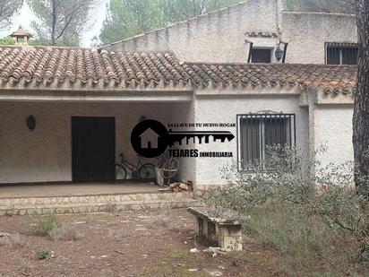 Exterior view of House or chalet for sale in  Albacete Capital  with Private garden, Swimming Pool and Balcony