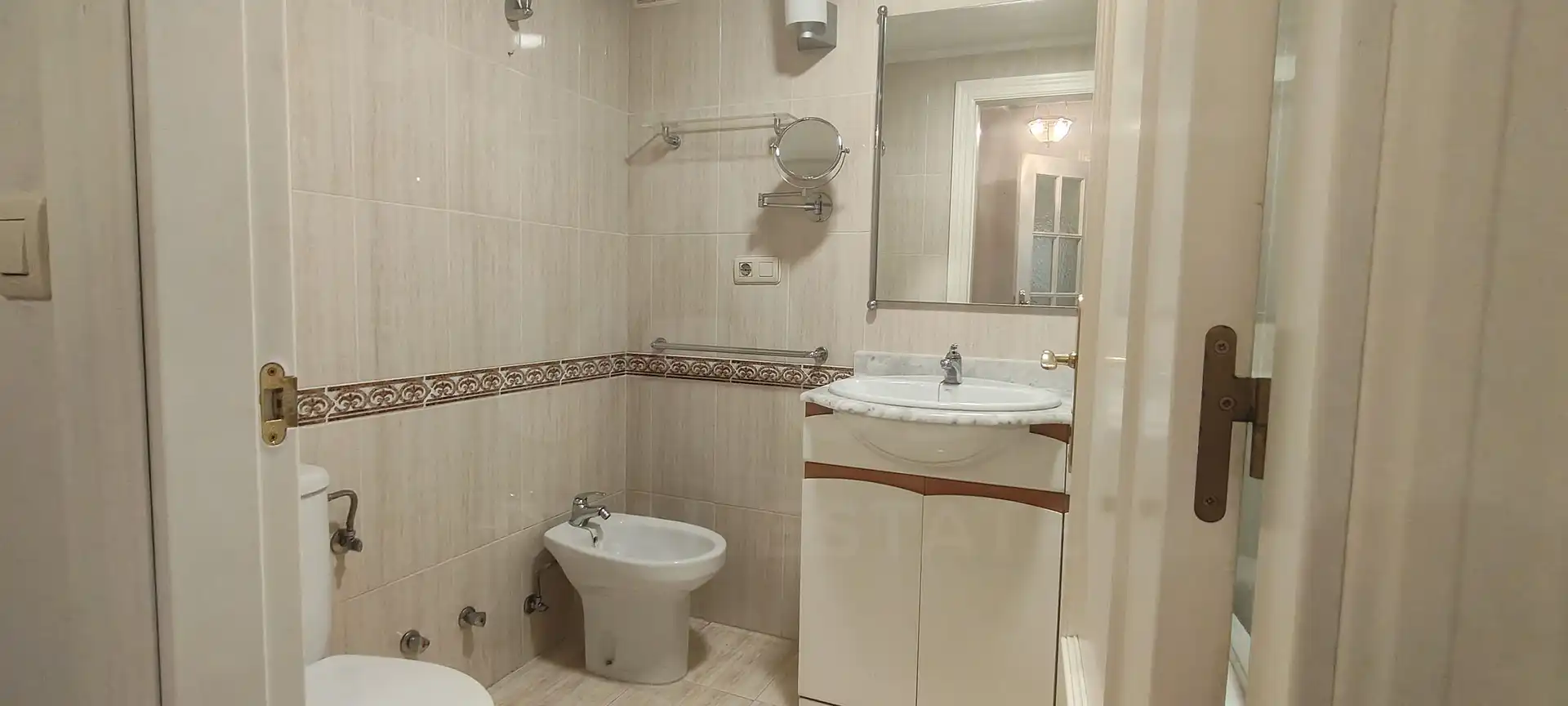 Piso de alquiler en Luanco - Aramar - Antromero