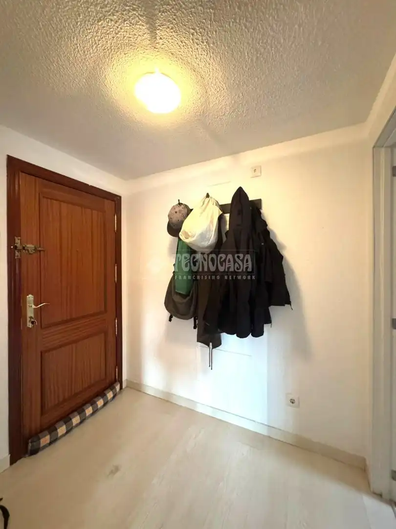 Piso en venta en Parla con Calefacción, Trastero y Piscina comunitaria