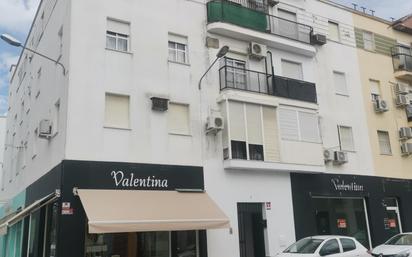 Exterior view of Flat for sale in Los Palacios y Villafranca  with Terrace and Balcony